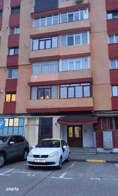 TECUCI, CENTRAL, APARTAMENT 2 CAMERE, 50 MP, ETAJ 10 / 10, LIBER — fotografia 1