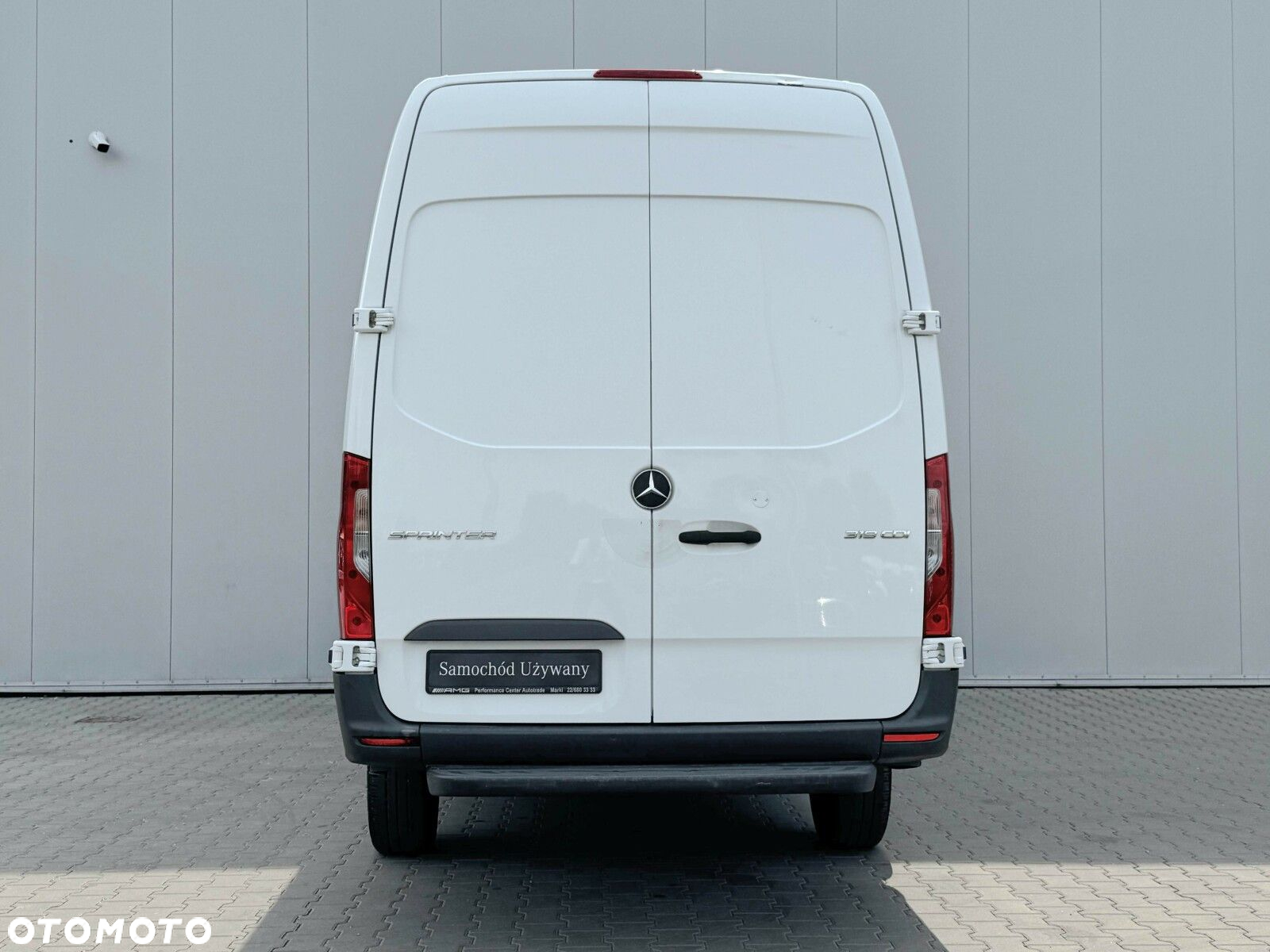 Mercedes-Benz Sprinter - 5