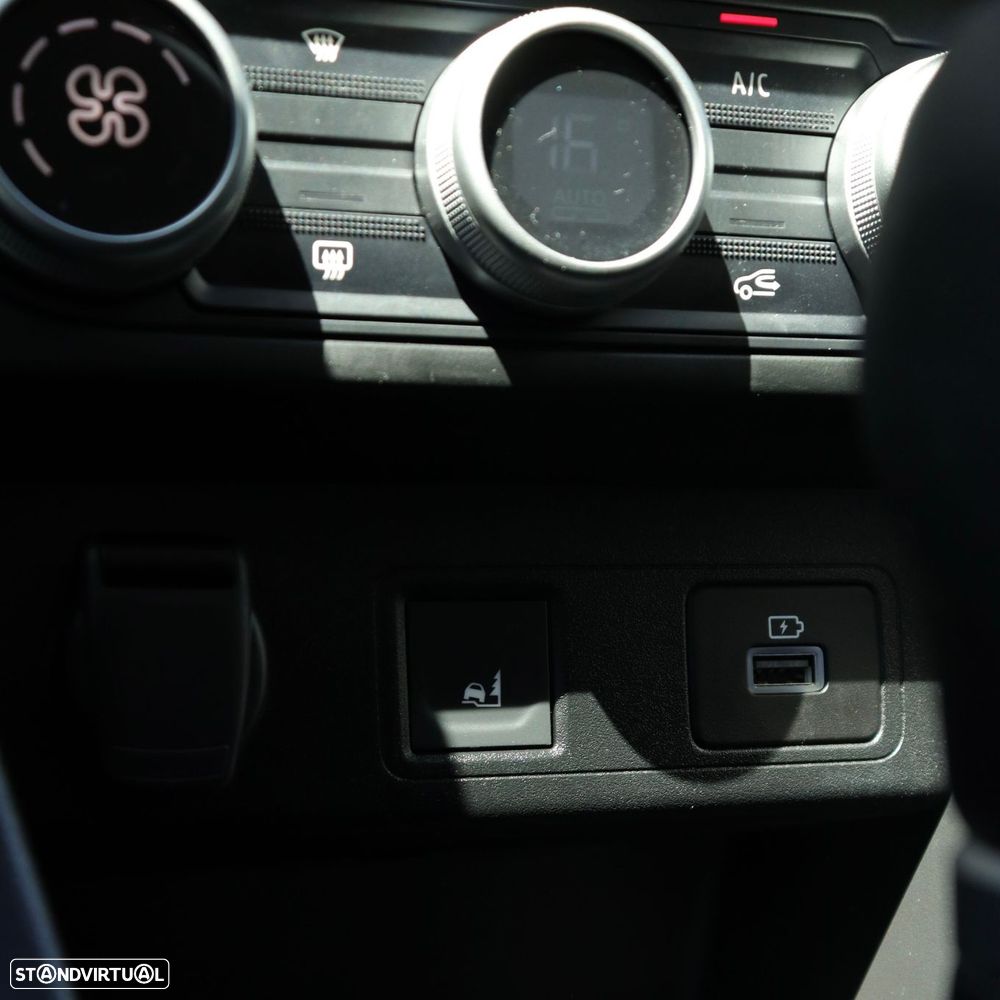 Dacia Jogger 1.6 SL Extreme 7L - 24