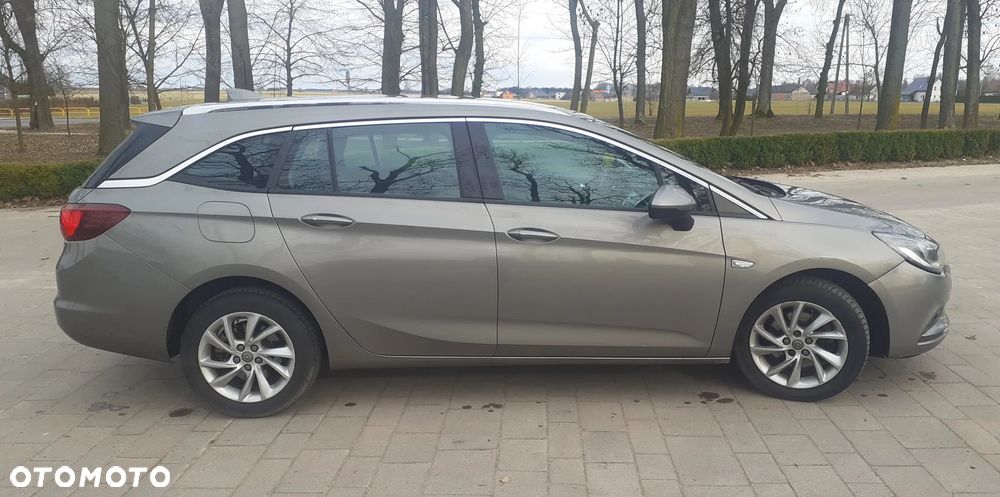 Opel Astra 1.6 CDTI 120 Lat S&S - 8