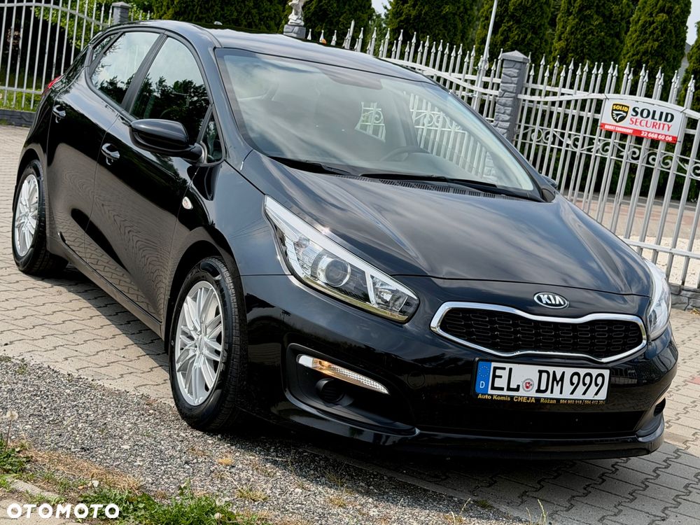 Kia Ceed 1.4 CVVT Vision - 21