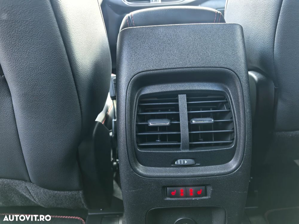 Ford Kuga 2.5 Duratec PHEV ST-LINE X - 25