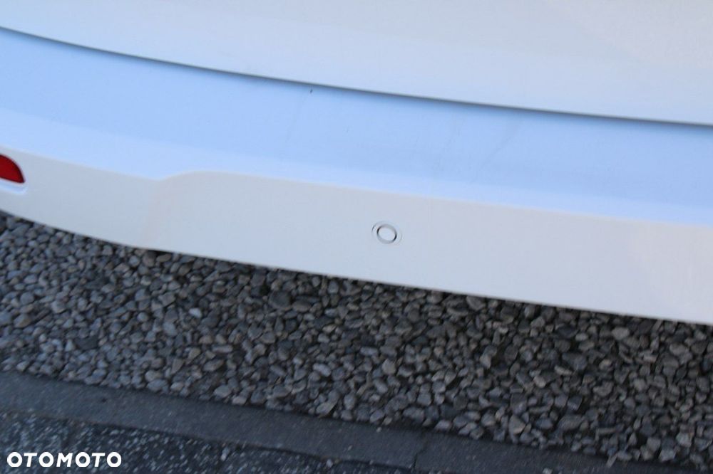 Ford Tourneo Connect - 12