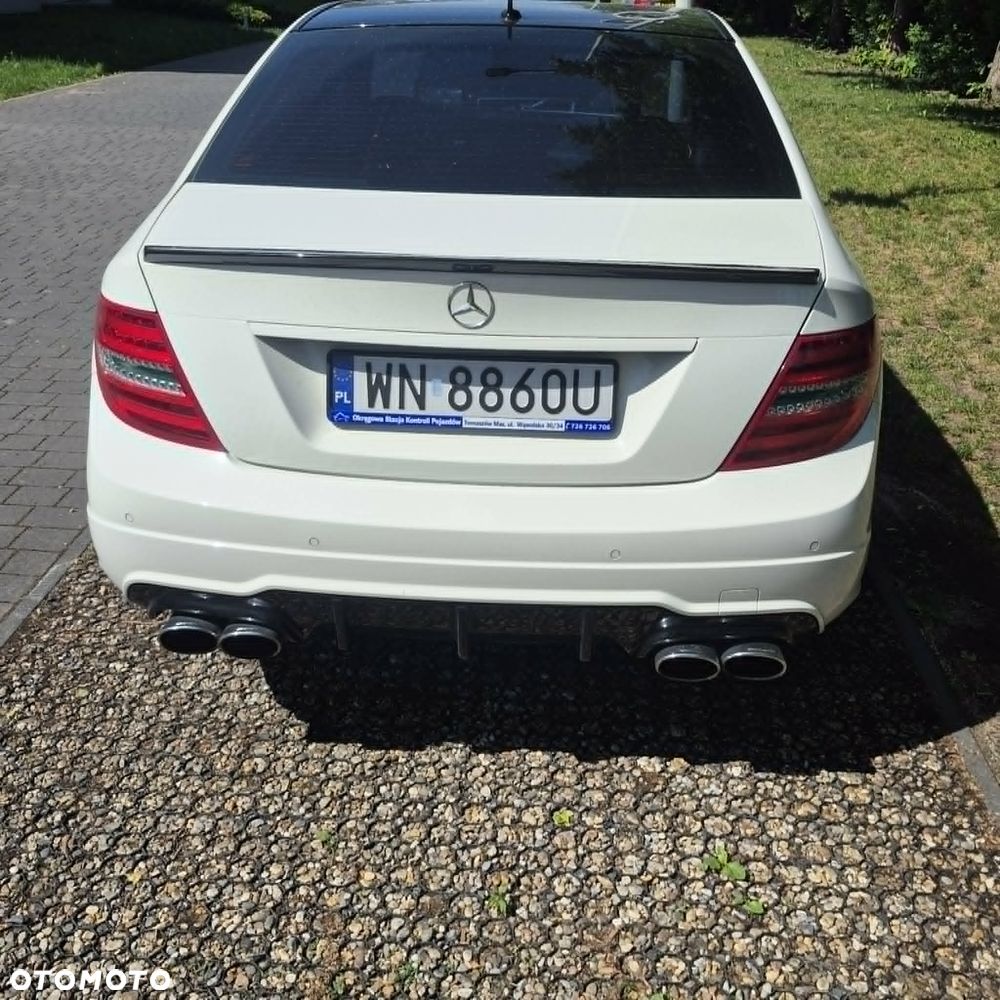 Mercedes-Benz Klasa C 350 BlueEff Avantgarde - 6