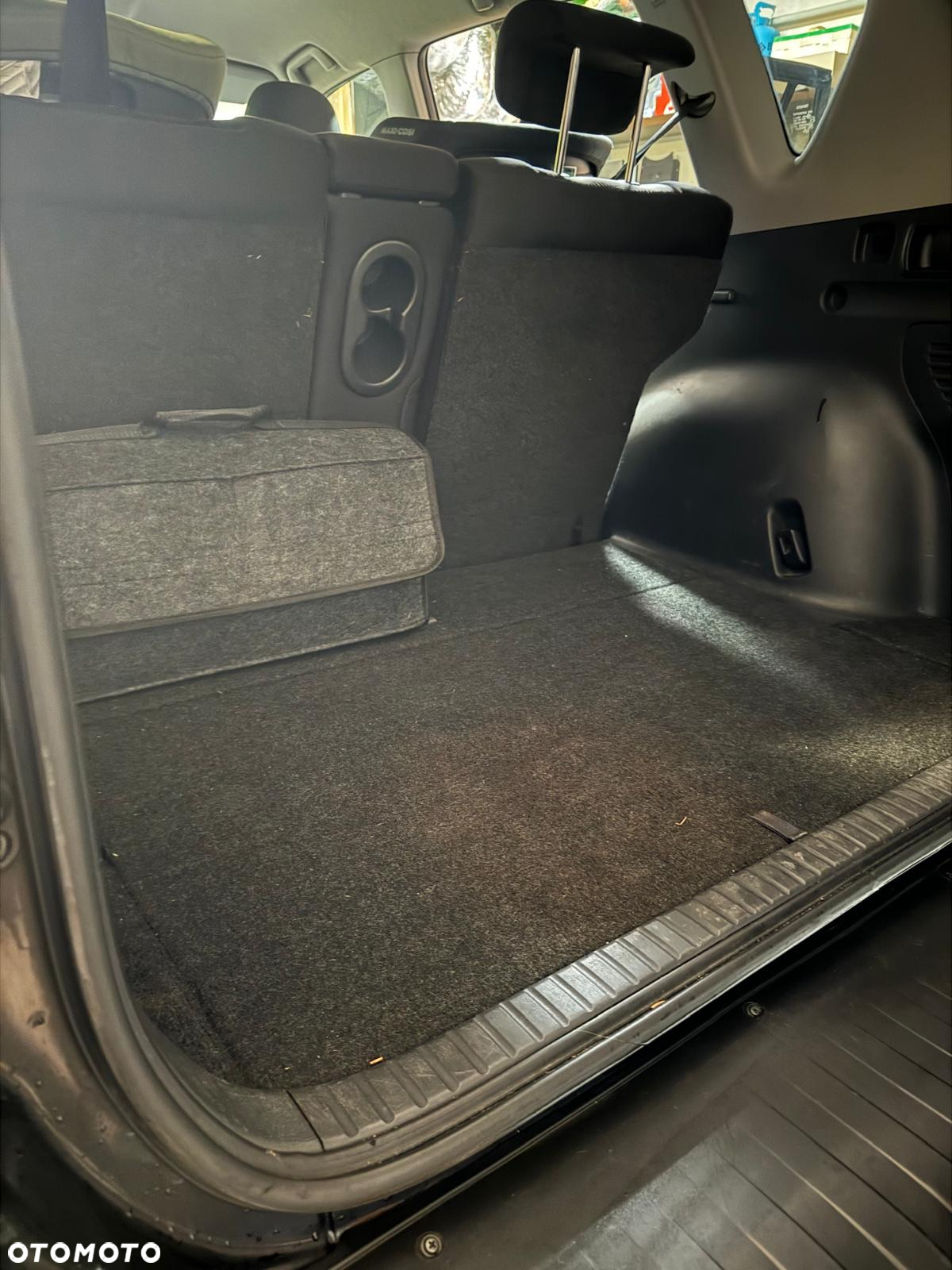 Toyota RAV4 2.0 VVT-i 2010 - 12