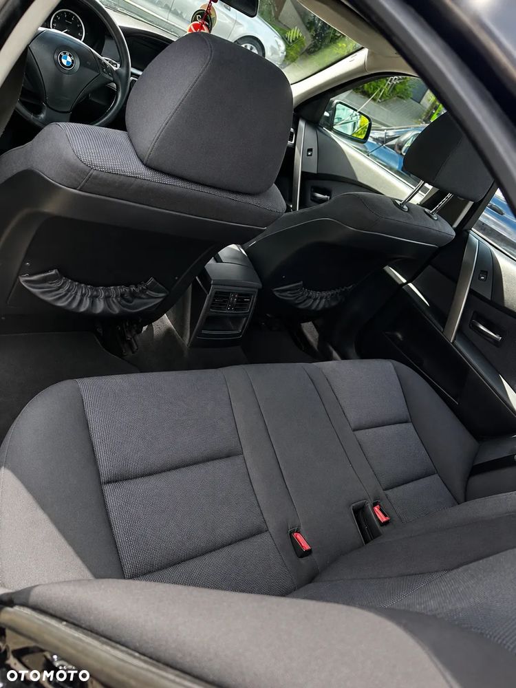 BMW Seria 5 520i - 5