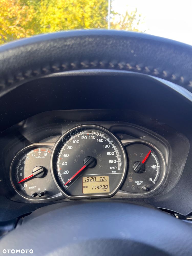 Toyota Yaris - 14