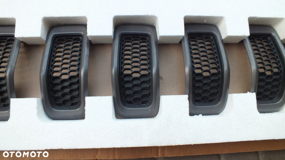 Atrapa maski Kratki Jeep Cherokee Kl Trailhawk - 3