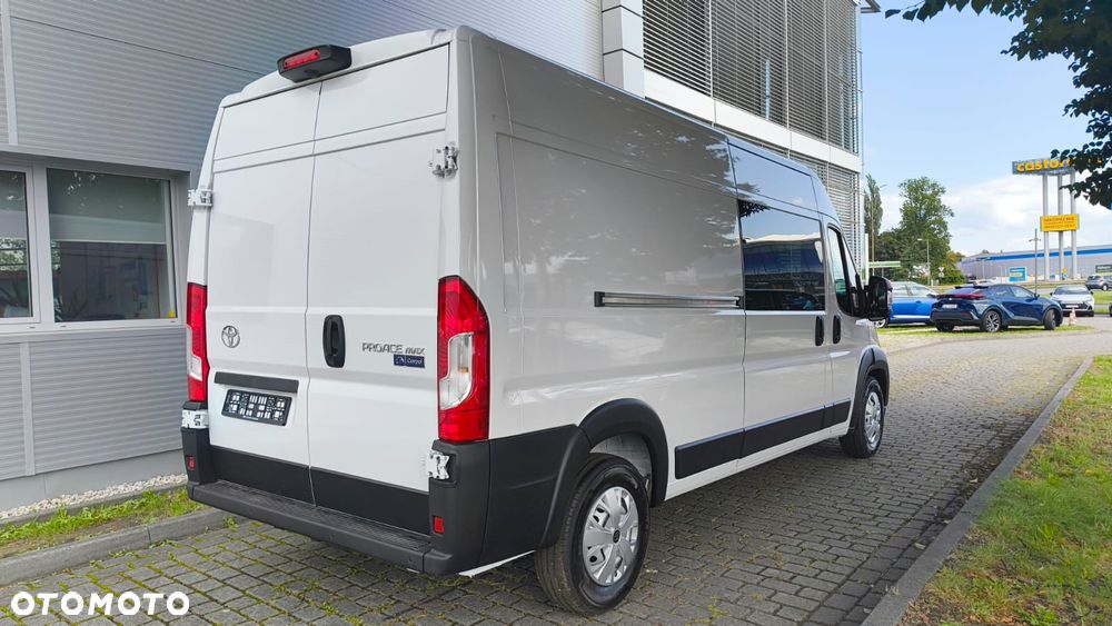 Toyota Proace MAX - 5