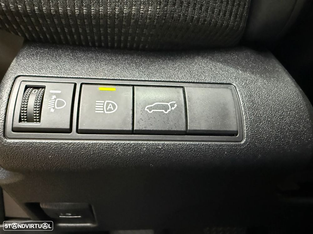 Toyota bZ4X 71,4 kWh Exclusive Limited - 23