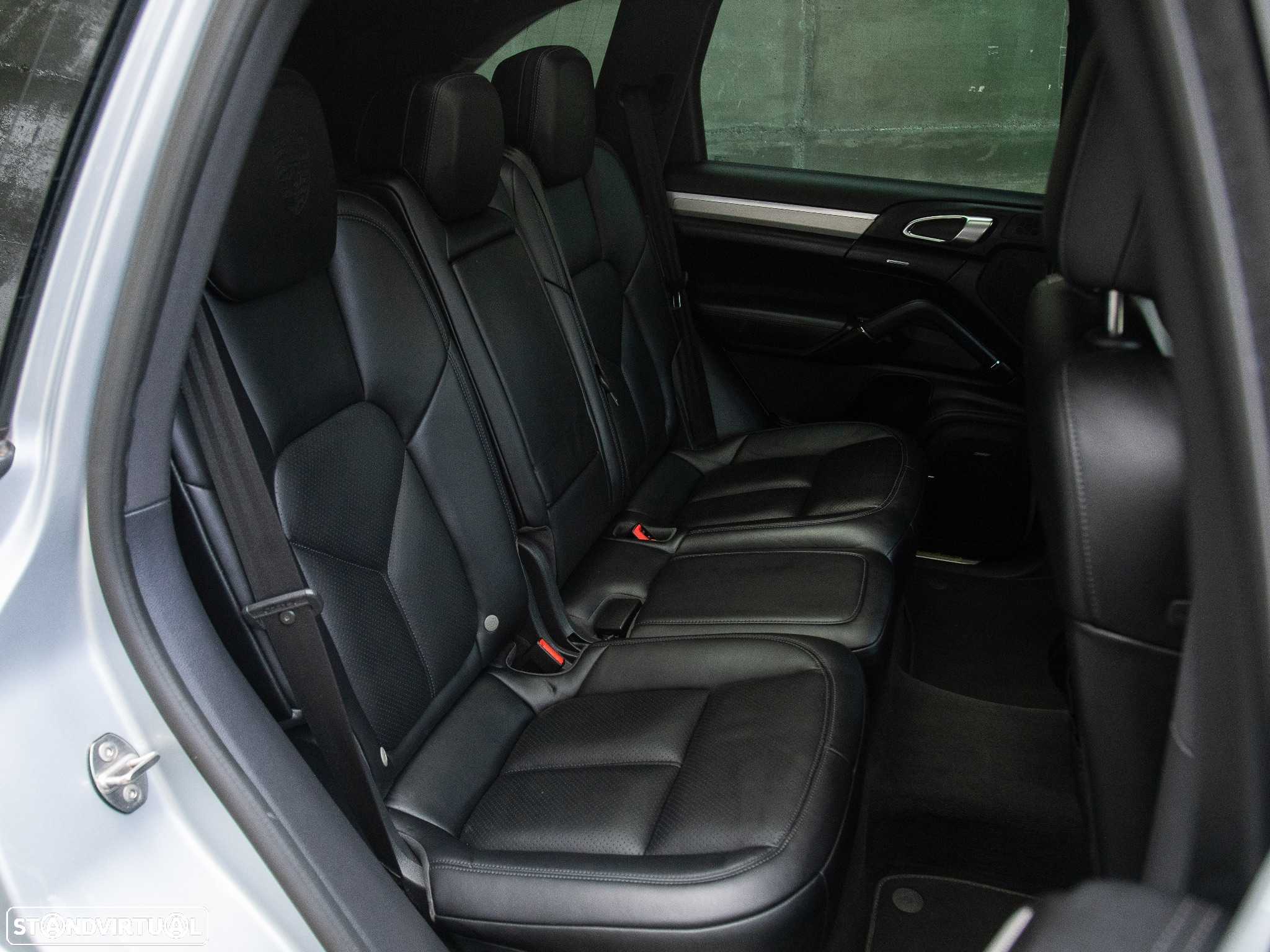 Porsche Cayenne S E-Hybrid Platinum Edition - 18