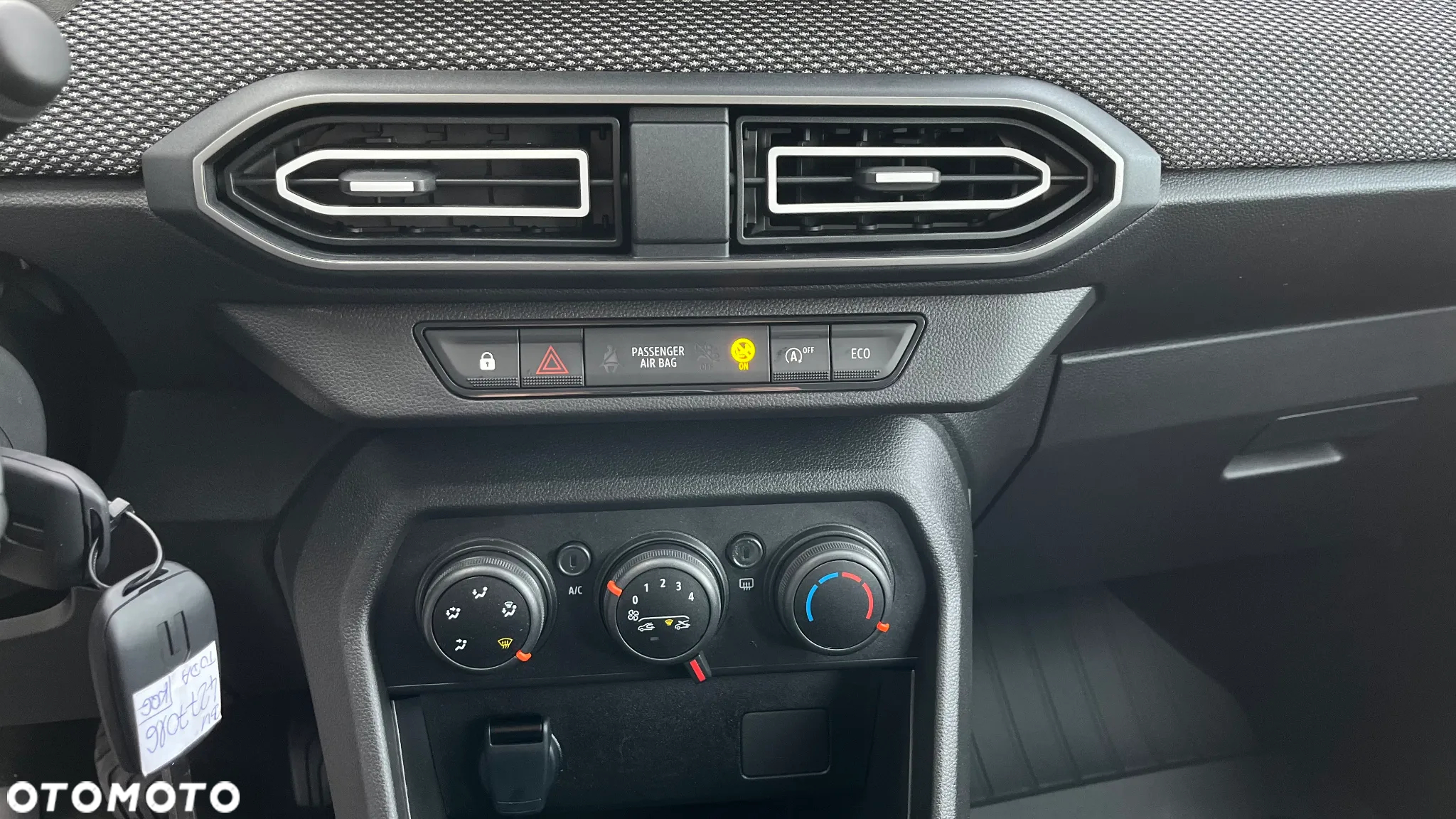 Dacia Sandero 1.0 TCe Expression - 12