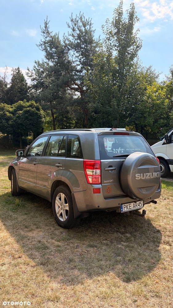 Suzuki Grand Vitara 2.0 - 3
