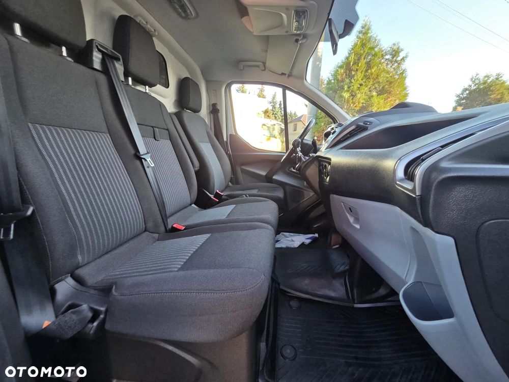 Ford Transit Custom - 32
