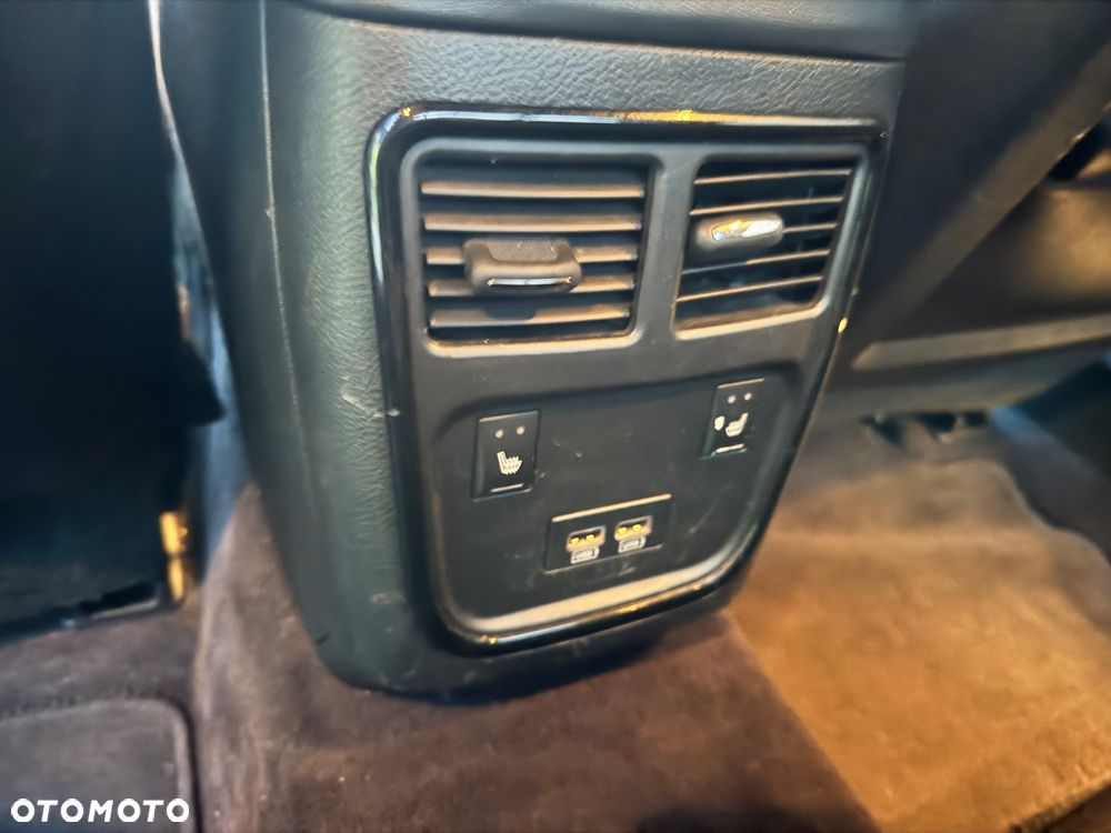 Dodge Charger - 28
