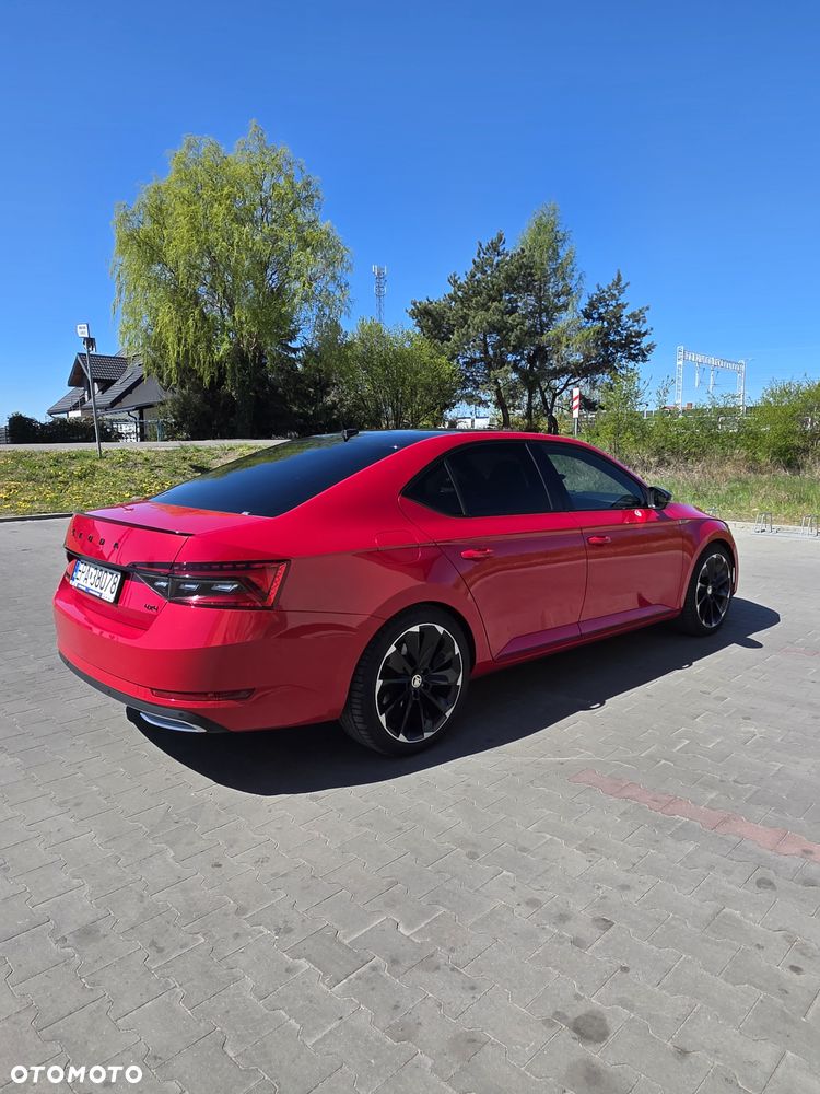 Skoda Superb 2.0 TDI 4x4 Active DSG - 1