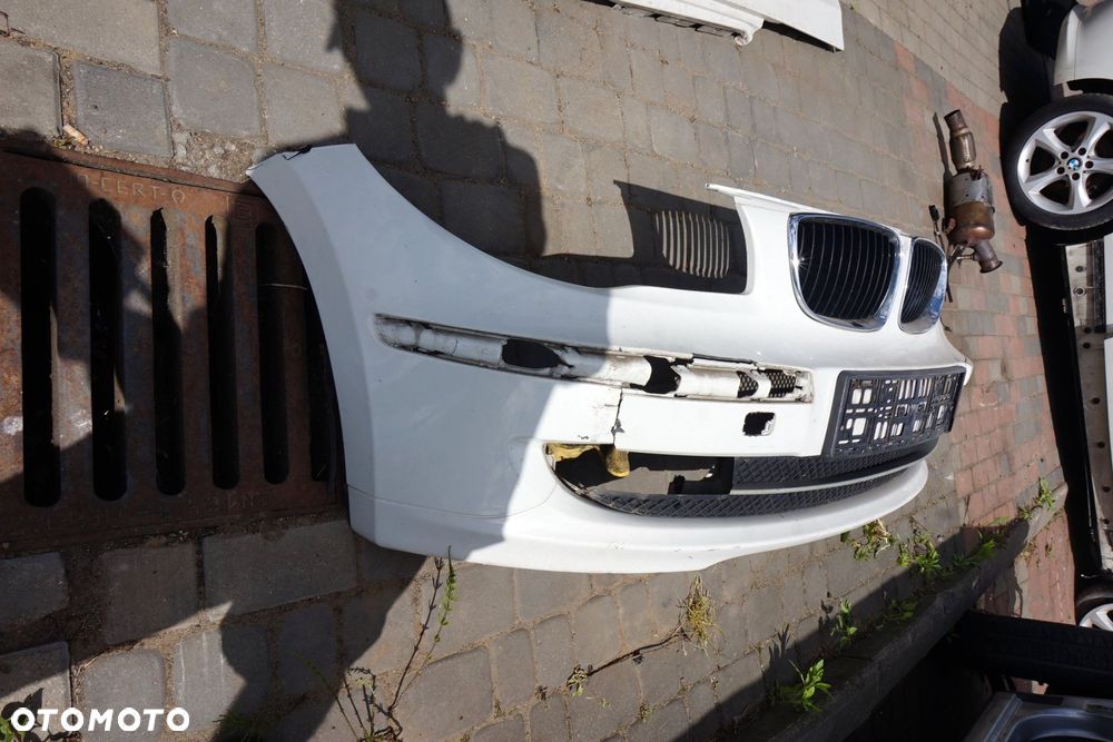 ZDERZAK PRZEDNI 1 E81 LIFT 300  BIAŁY ALPINWEISS BMW 2007-2011 - 3