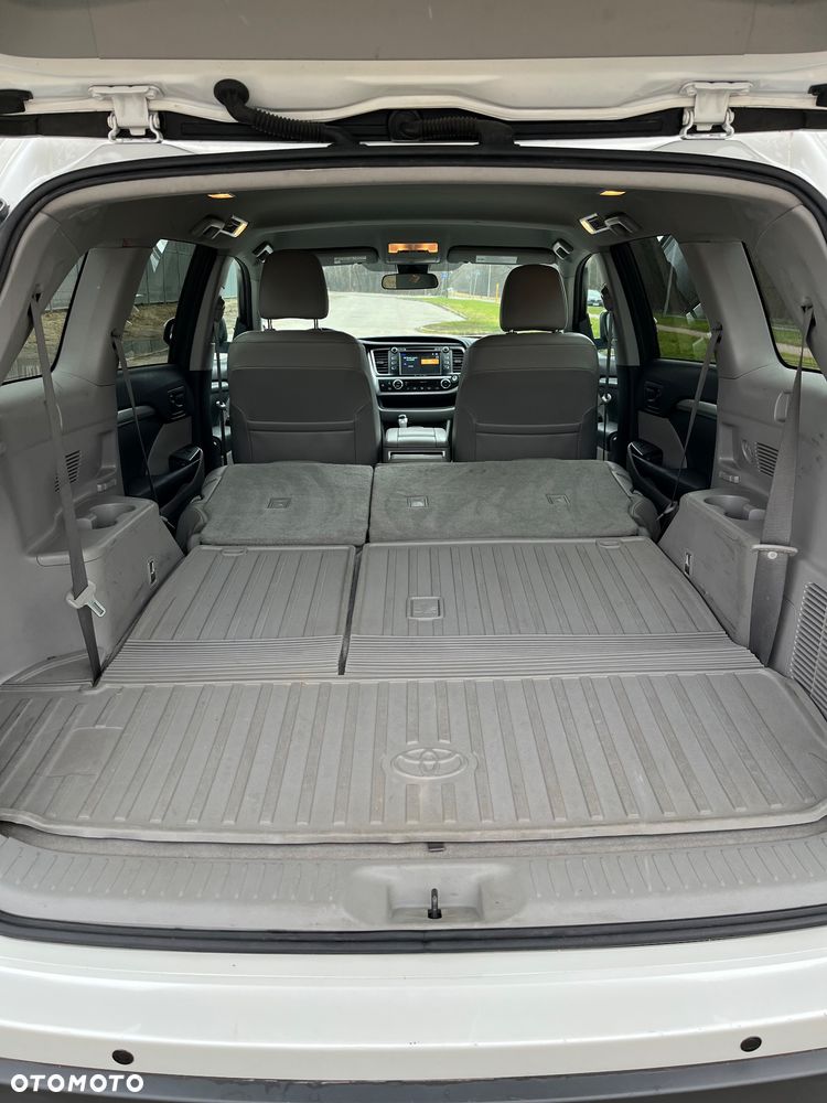 Toyota Highlander - 11