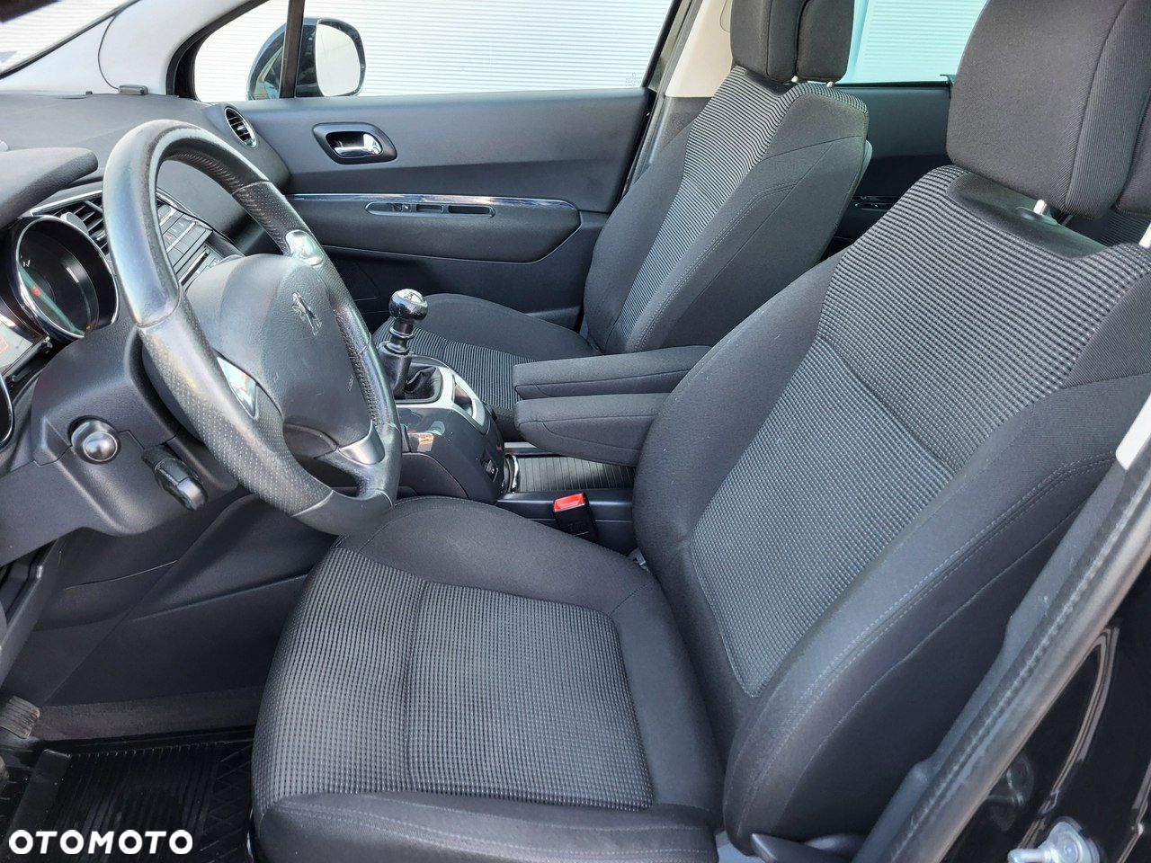 Peugeot 5008 2.0 BlueHDi Active 7os - 23