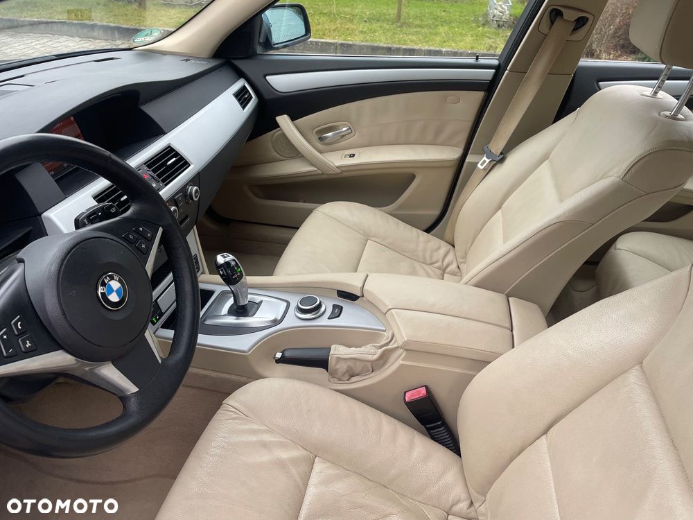 BMW Seria 5 530d Edition Exclusive - 15