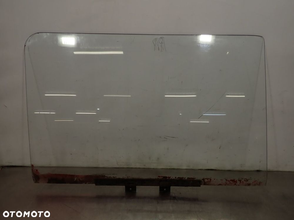 SZYBA BOCZNA PRAWA PRZEDNIA DRZWI VOLKSWAGEN T3 - 1