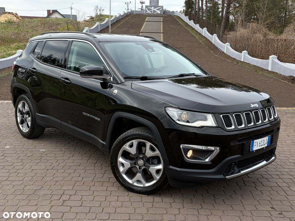 Jeep Compass - 1