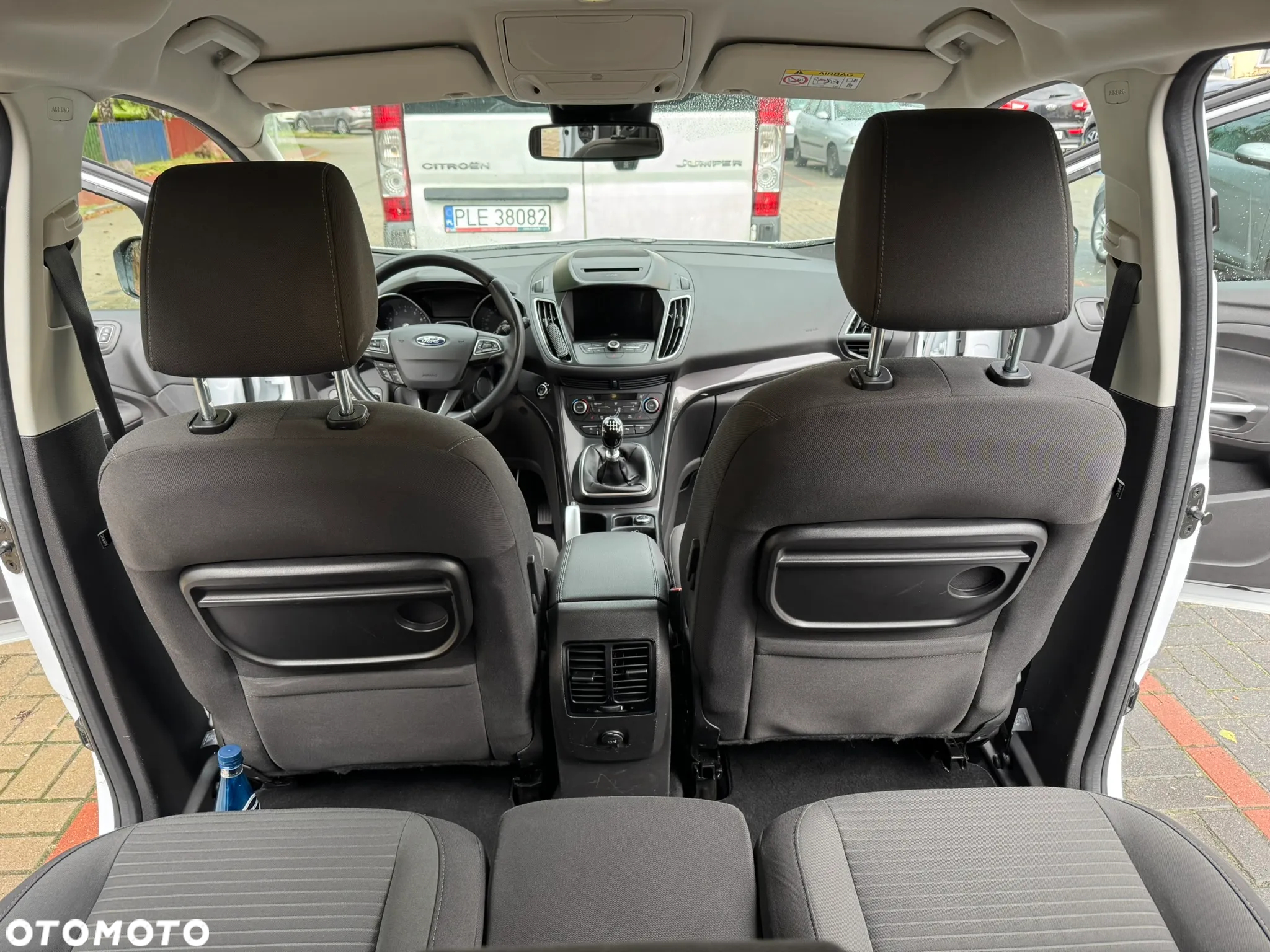 Ford Grand C-MAX - 18
