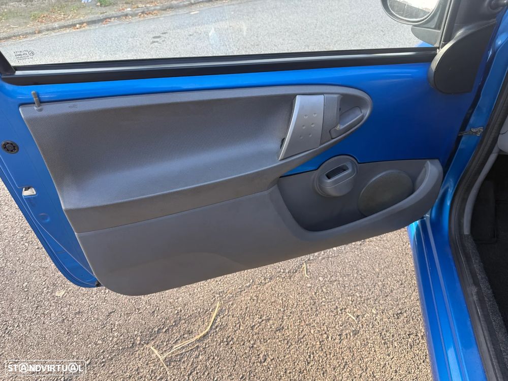 Toyota Aygo 1.0 + MMT - 9