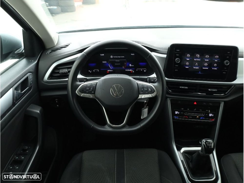 VW T-Roc 1.0 TSI Urban - 15