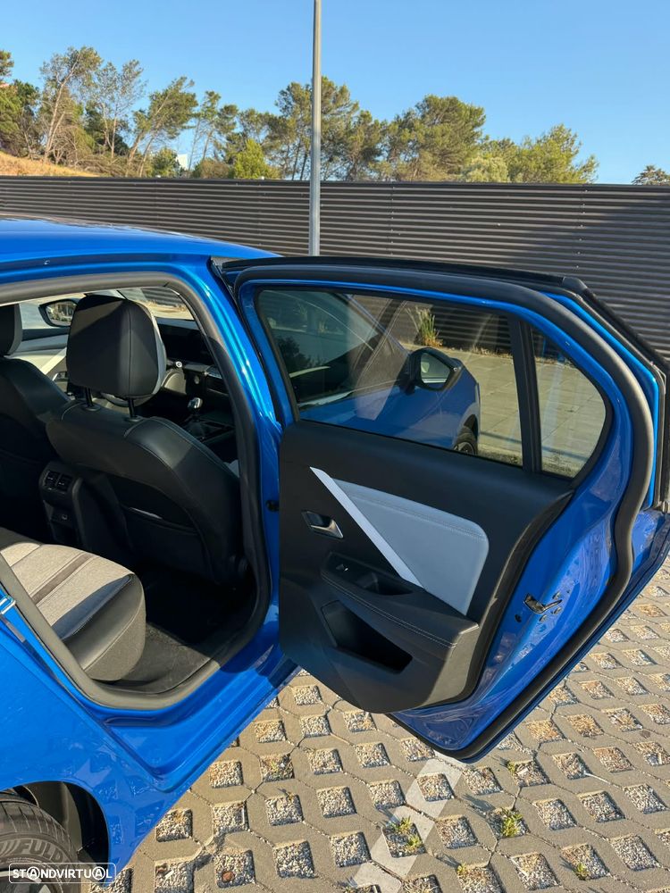 Opel Astra 1.2 T Elegance - 6