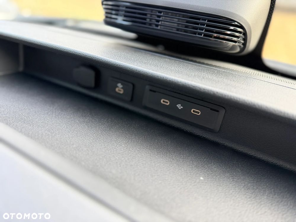 Mercedes-Benz Sprinter - 17