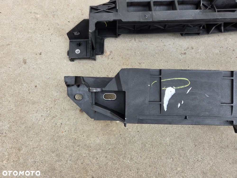 Pas przedni wzmocnienie górne belka pod zamek Peugeot 308 T10 P5   9832155180 - 9