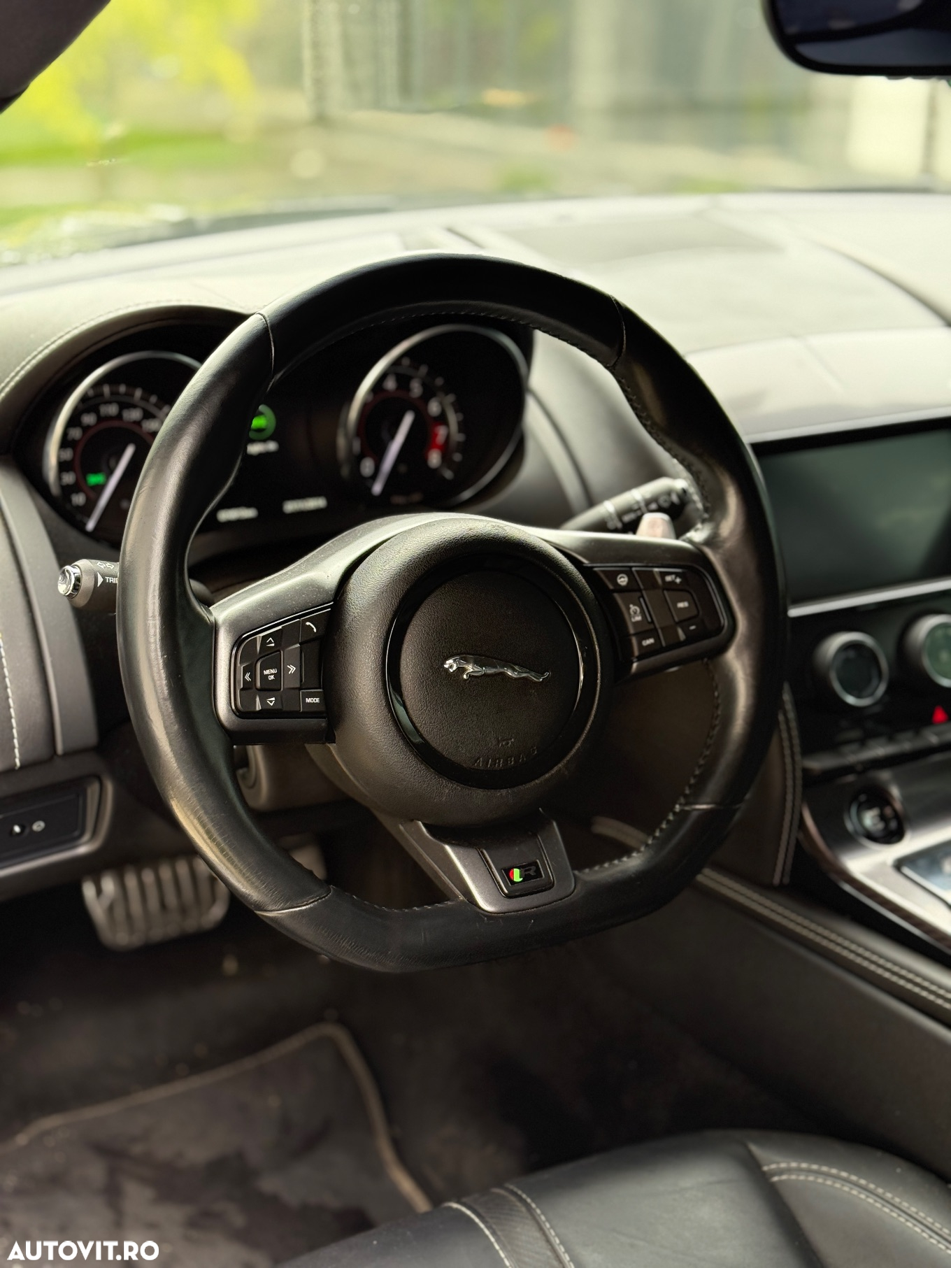 Jaguar F-Type Cabriolet AWD Aut. R - 14
