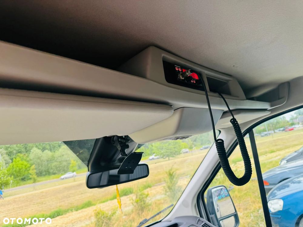 Ford Transit - 10