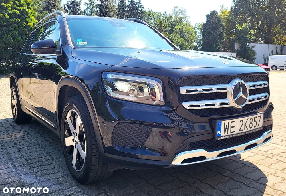 Mercedes-Benz GLB 200 4-Matic AMG Line 8G-DCT - 17