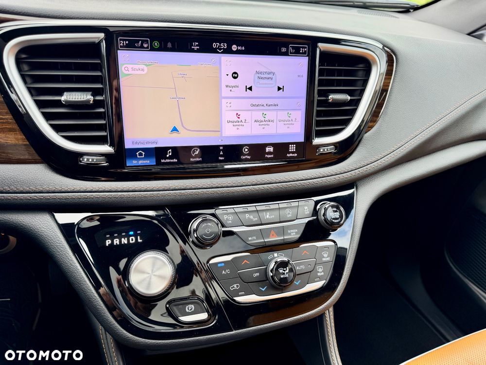 Chrysler Pacifica - 28