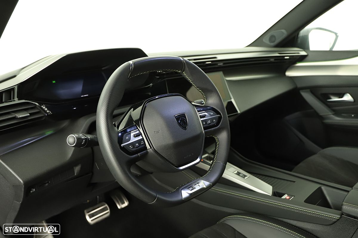 Peugeot 408 1.2 PureTech GT EAT8 - 7