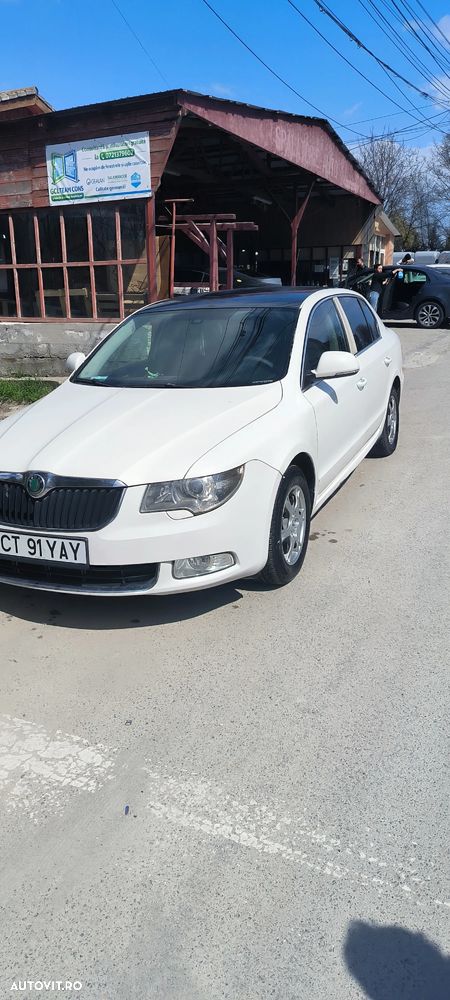 Skoda Superb 1.9 TDI GreenLine - 1