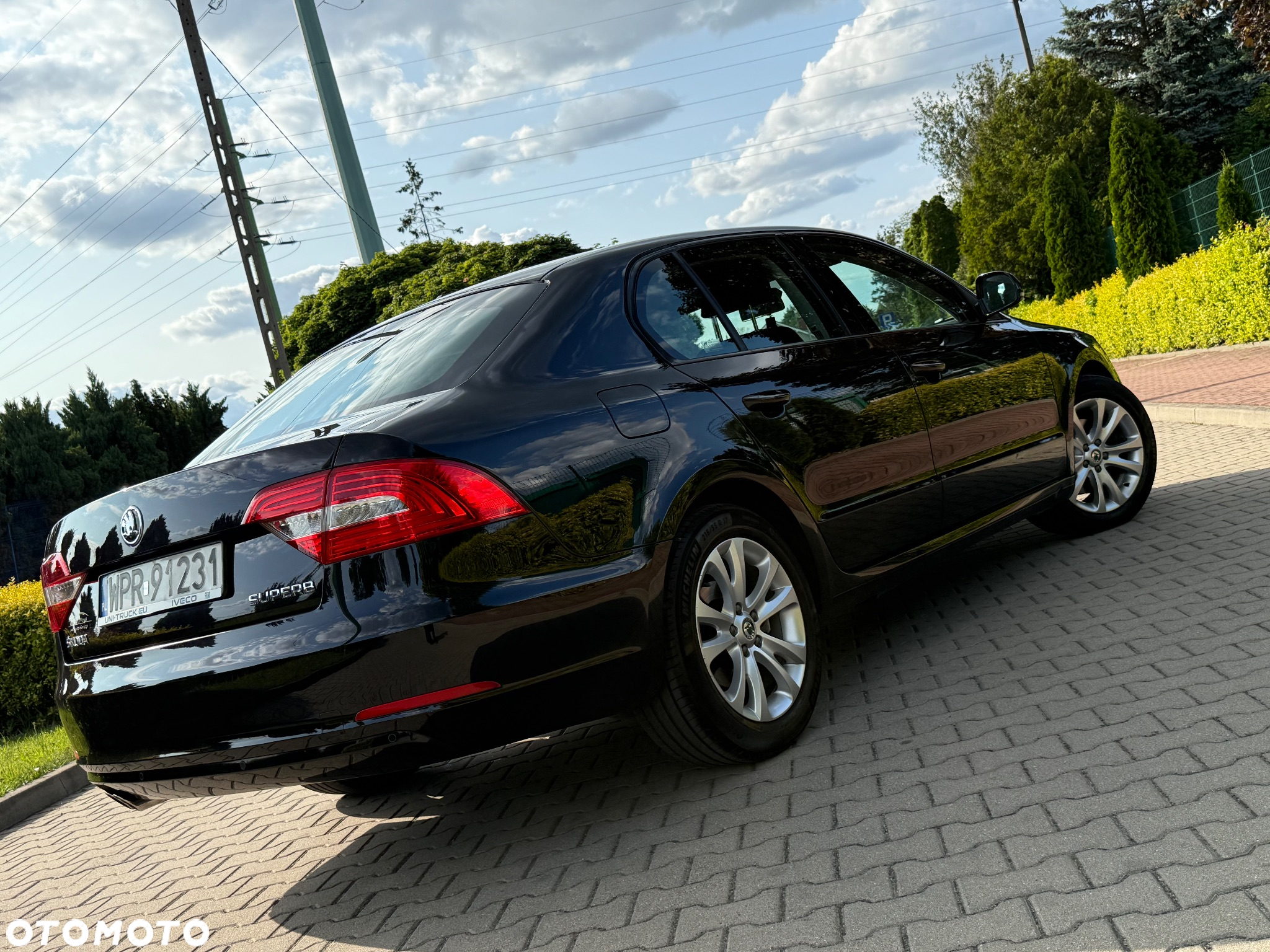 Skoda Superb 2.0 TDI Ambition - 11