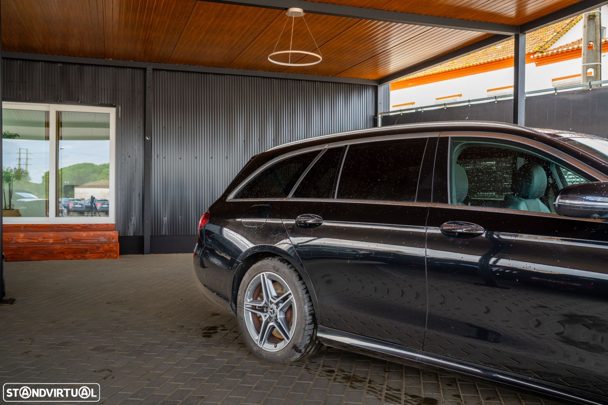 Mercedes-Benz E 300 de AMG Line - 3