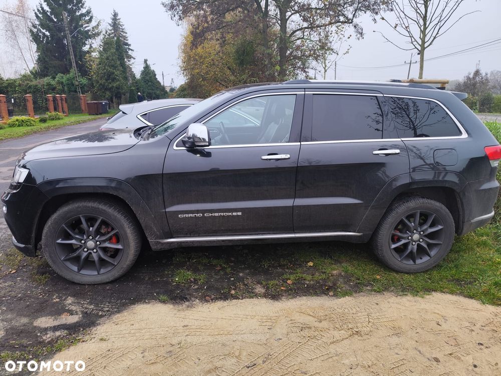 Jeep Grand Cherokee - 4