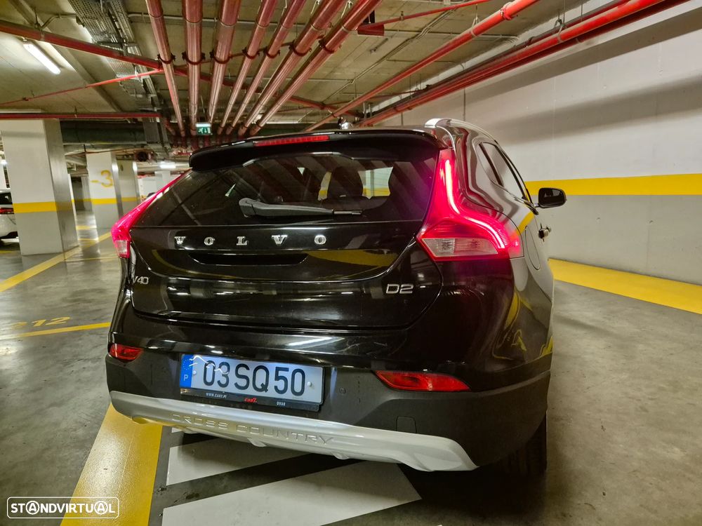 Volvo V40 Cross Country 2.0 D2 Summum - 13