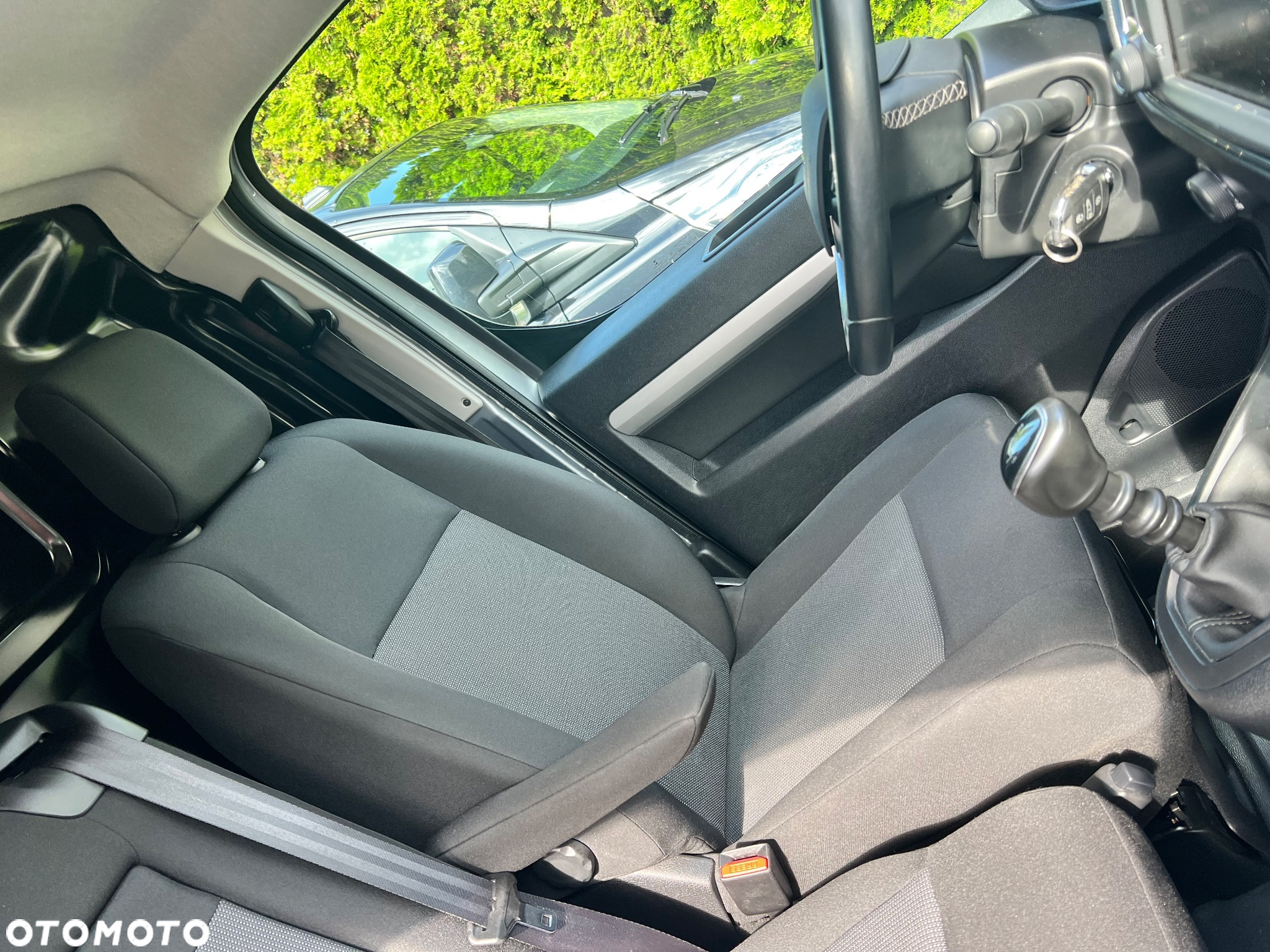Opel Vivaro - 25