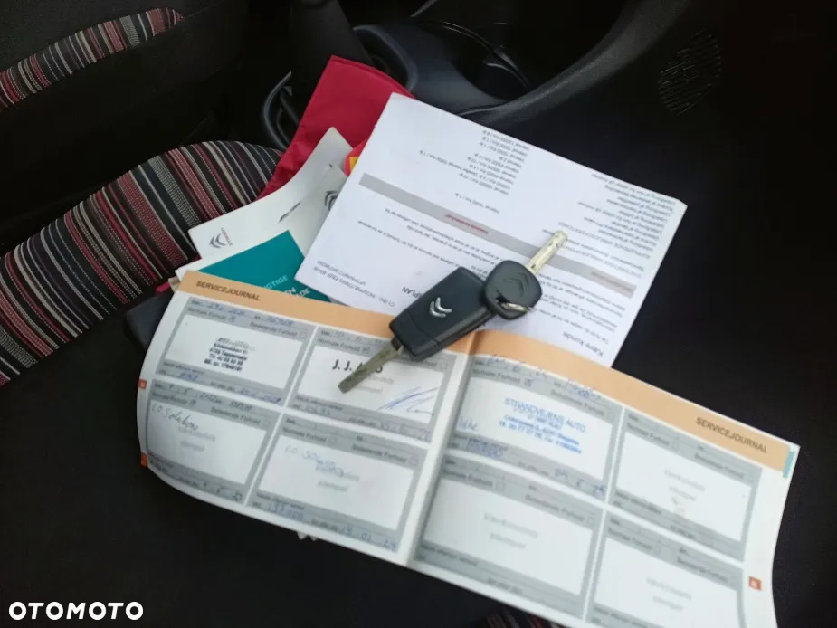 Citroën C1 1.2 PureTech Shine EU6 - 17