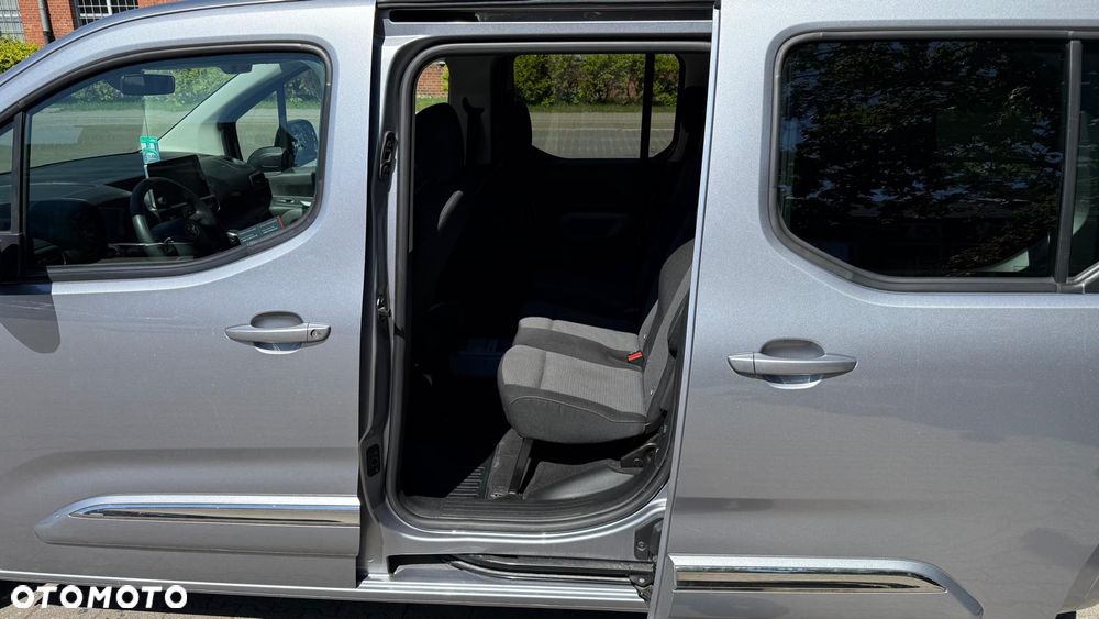 Toyota Proace City Verso Long 1.5 D-4D Business - 3