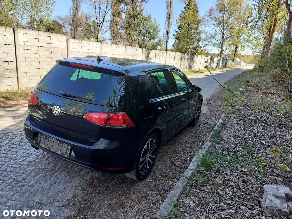 Volkswagen Golf 2.0 TDI BlueMotion Technology Lounge - 9