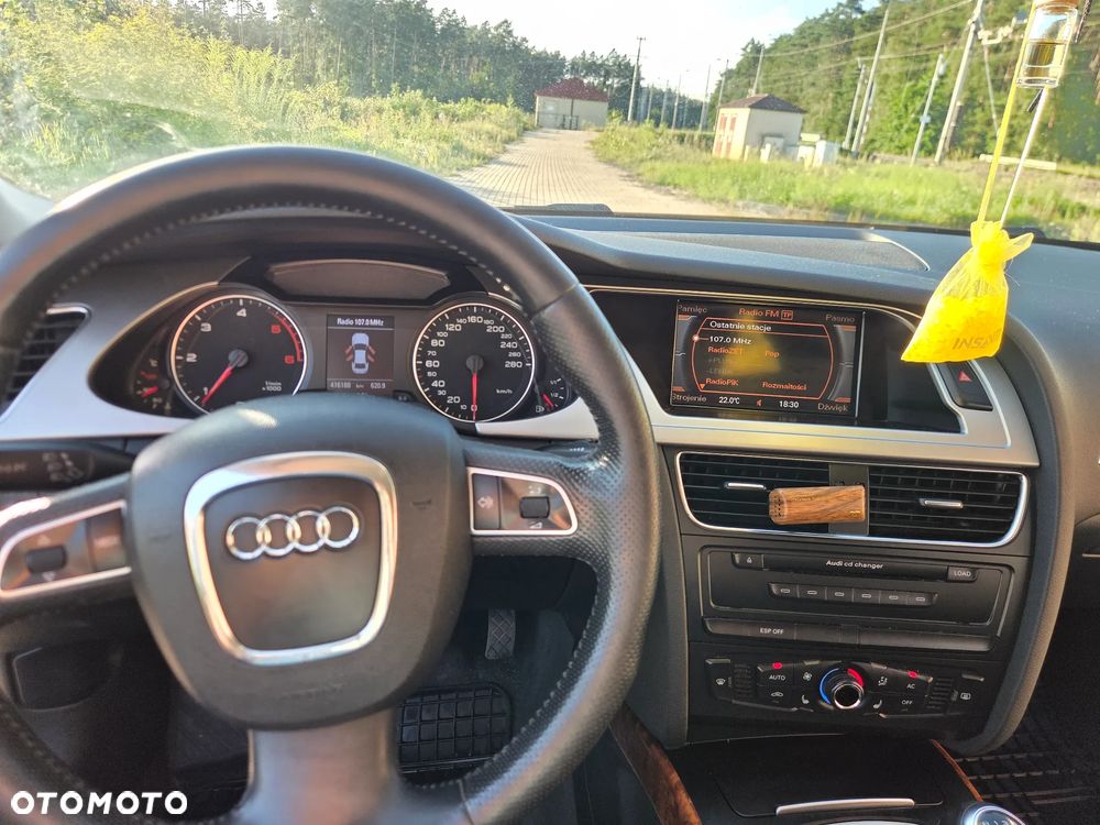 Audi A4 Limousine 2.0 TDI - 8
