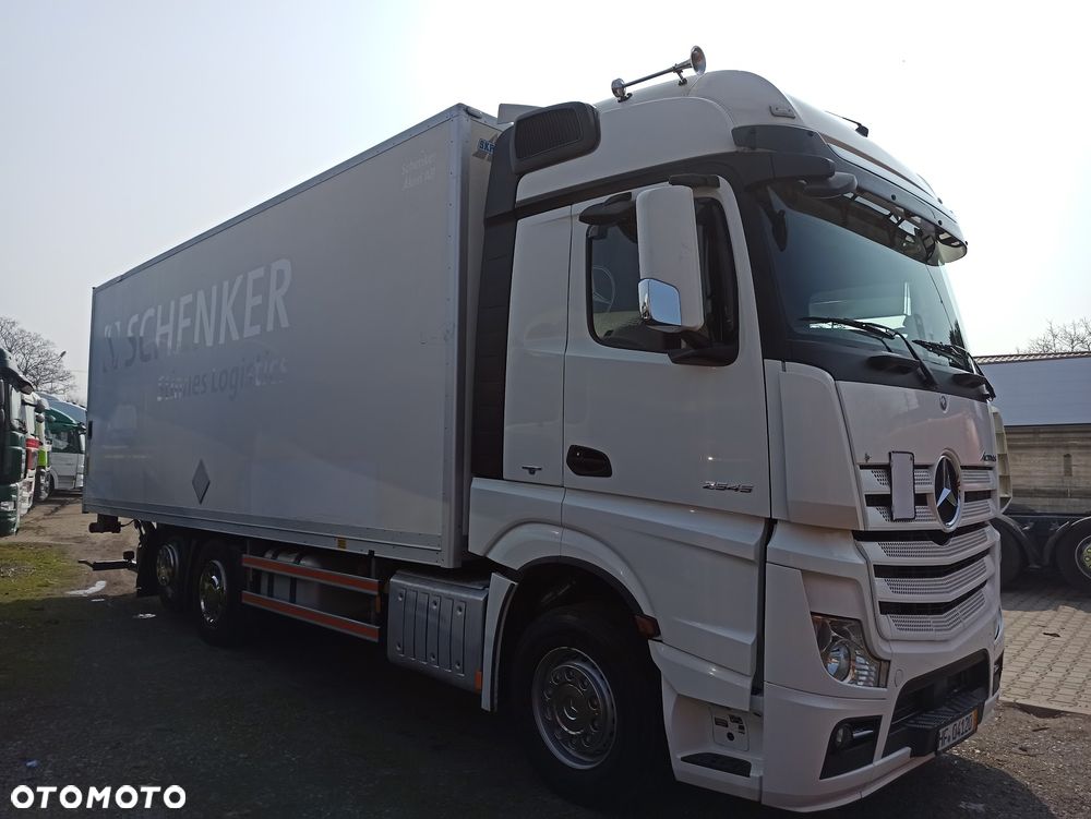 Mercedes-Benz ACTROS * ANTOS *  izoterma*kontener * napojówka*przewierty sterowane *chłodnia *kurier * kwiatówka * grzanie - 6