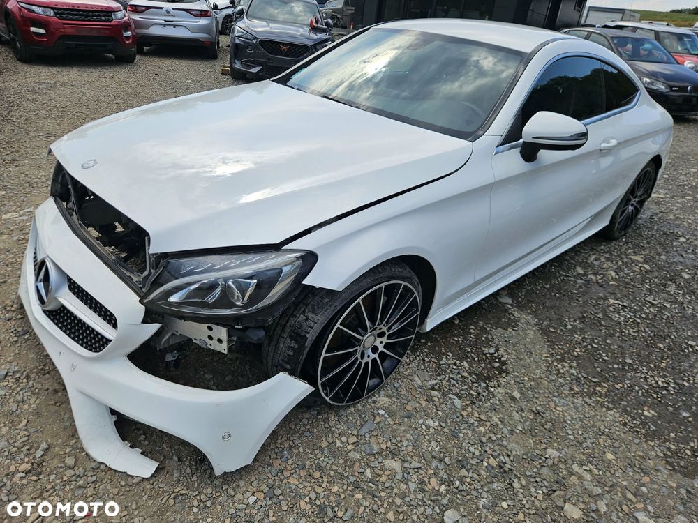 Mercedes-Benz Klasa C 220 d 9G-TRONIC AMG Line - 7