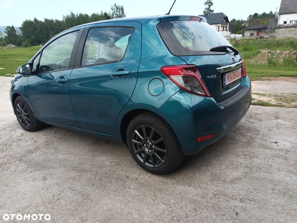 Toyota Yaris 1.33 VVT-i Executive - 7